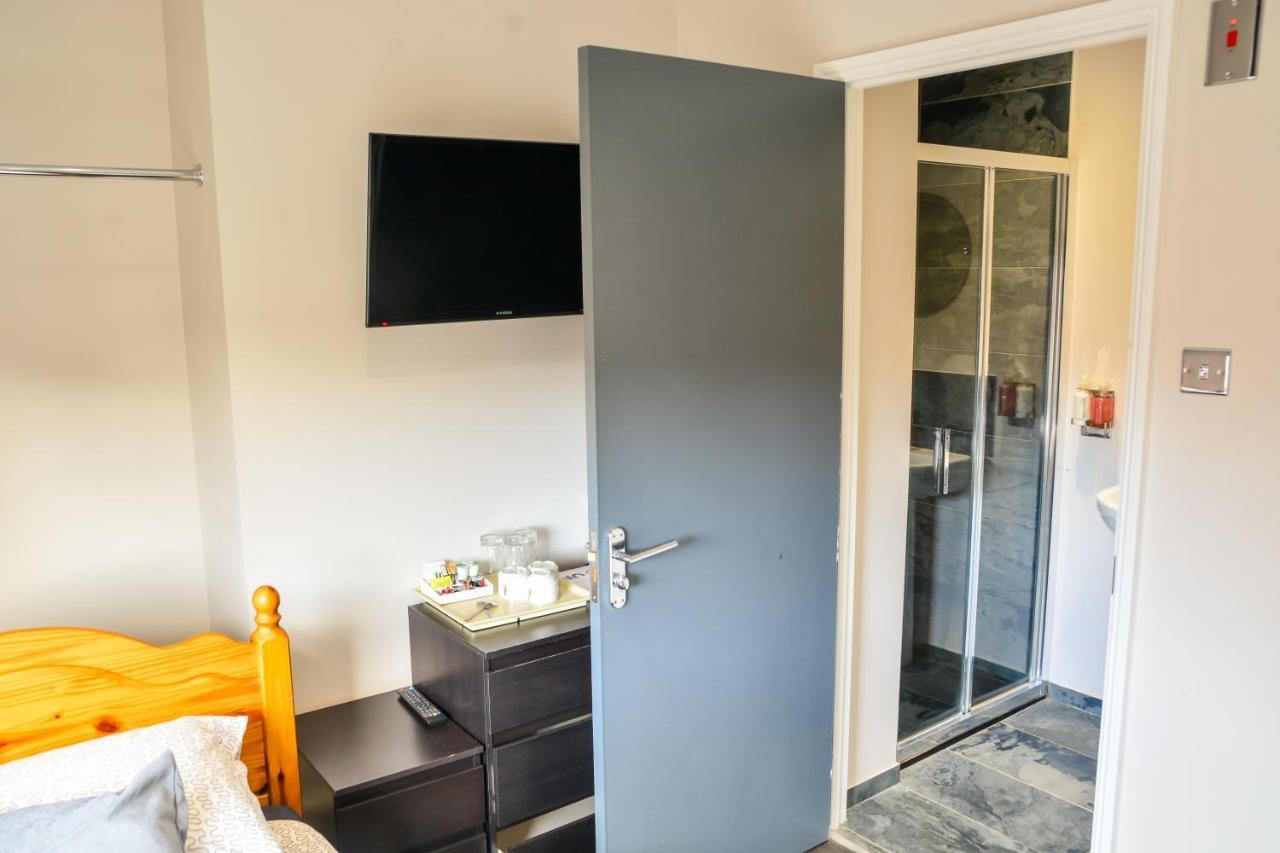 סאות'המפטון Arches Guest House מראה חיצוני תמונה