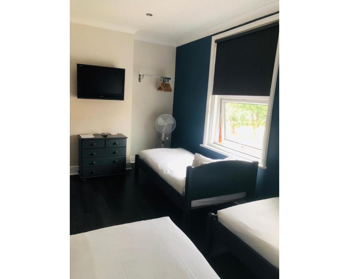 סאות'המפטון Arches Guest House מראה חיצוני תמונה