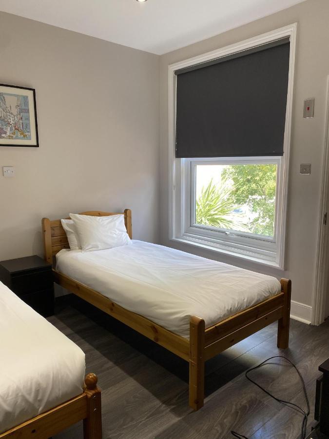 סאות'המפטון Arches Guest House מראה חיצוני תמונה